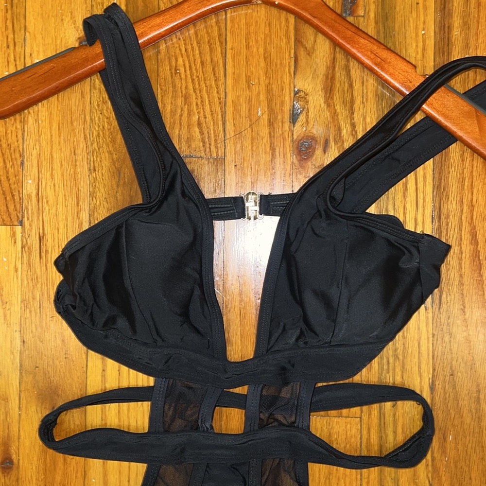 Matte bathing suit - Picture 4 of 4